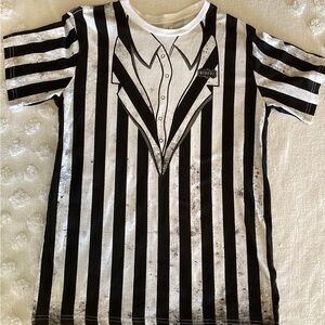 Men's Beetlejuice  Short Sleeve Graphic T-Shirt - White, Large
C1